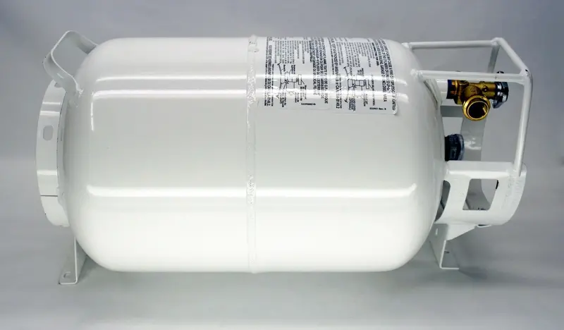 30 Lb Horizontal Propane Tank – Frame-Mounted Vapor-Withdraw Design For Diesel Motorhomes 1