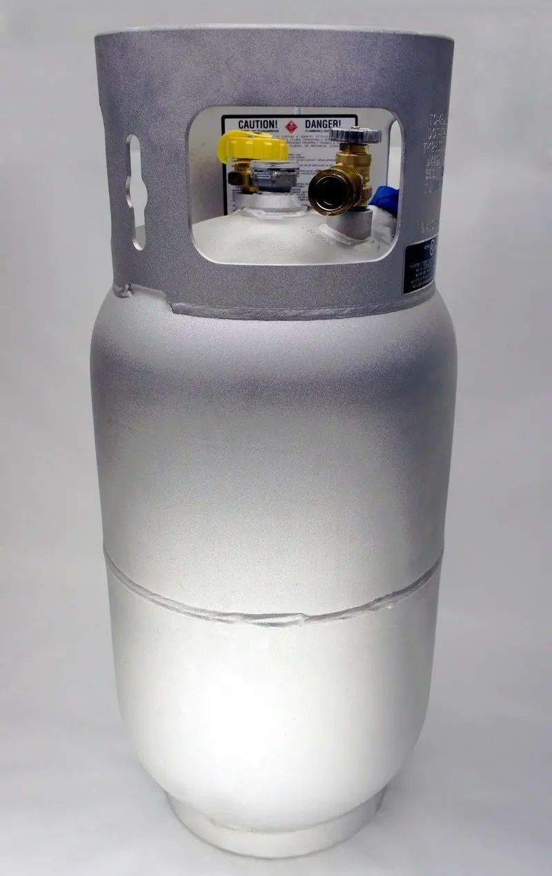 43.5-Pound (10-Gallon) Aluminum Forklift Propane Cylinder — Horizontal Or Vertical Mount 1