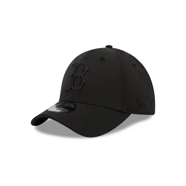 Boston Red Sox Black-On-Black 39Thirty Stretch Fit Cap 1
