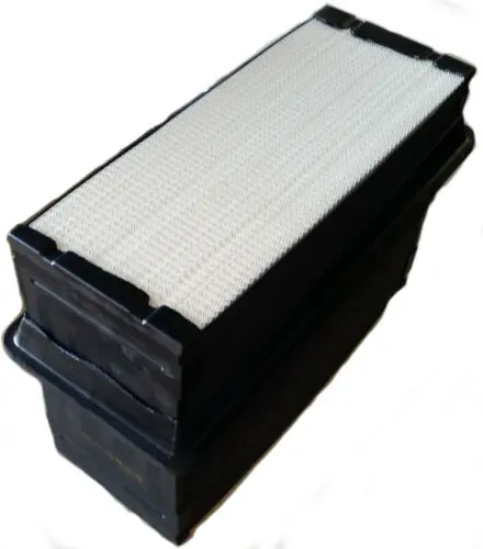 Kenworth T680 Engine Air Filter 1