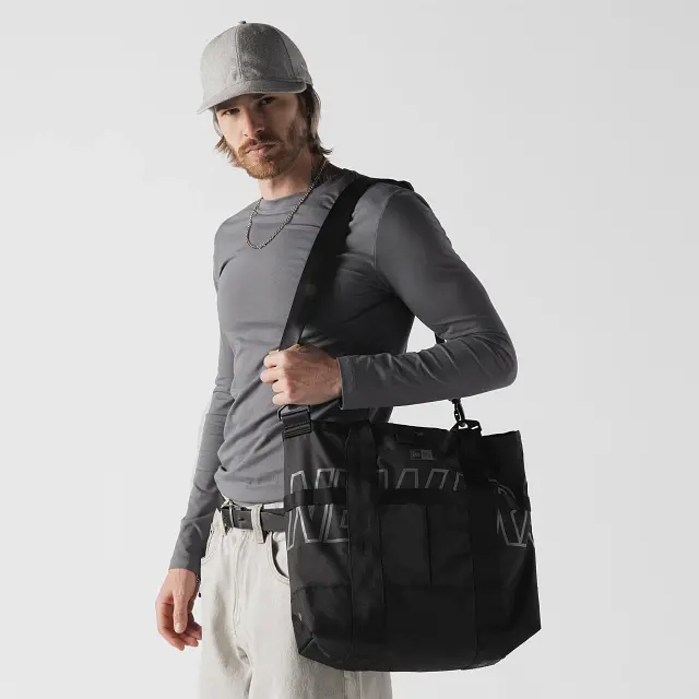 New Era Classic Tote Bag – Versatile Everyday Use 1