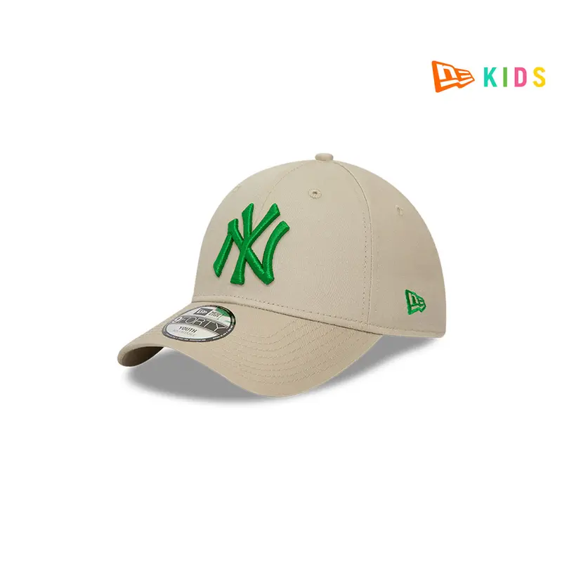 New York Yankees Kids' Mlb Essentials 9Forty Adjustable Strapback Hat 1