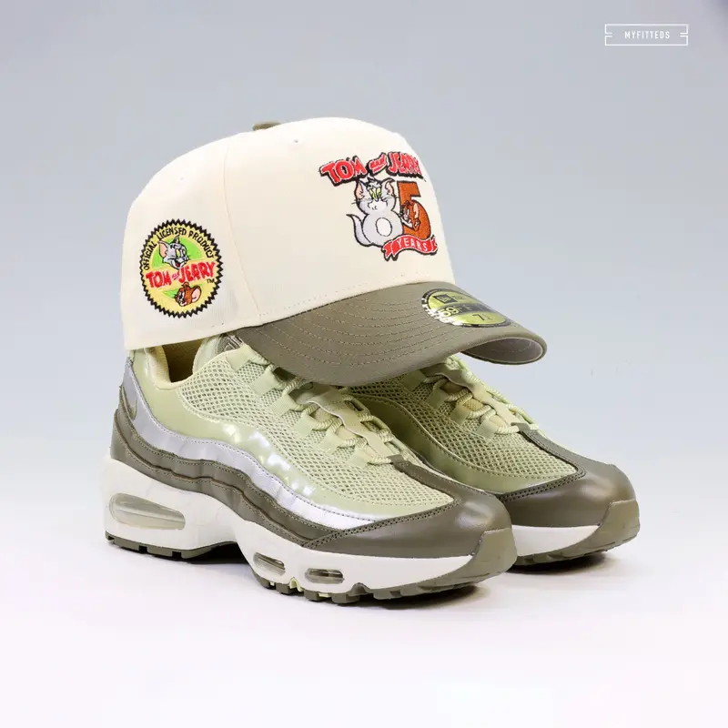 Tom And Jerry™ 85Th Anniversary Off-White Licensed Cap – New Era 1